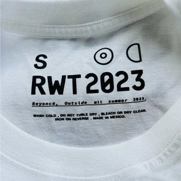 Beyonce Renaissance World Tour Merch 2023 white Tshirt size small - Picture 4 of 4